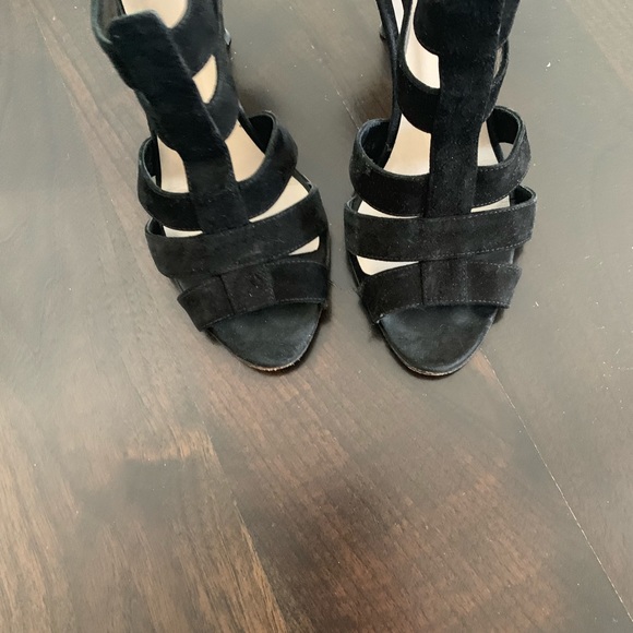 Christian Dior Heels - Picture 2 of 6